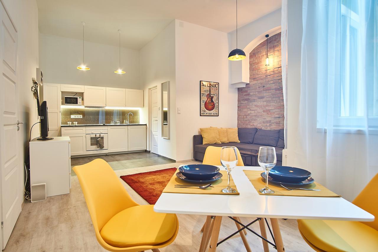 Design Apartment In The City Center With Ac 부다페스트 외부 사진