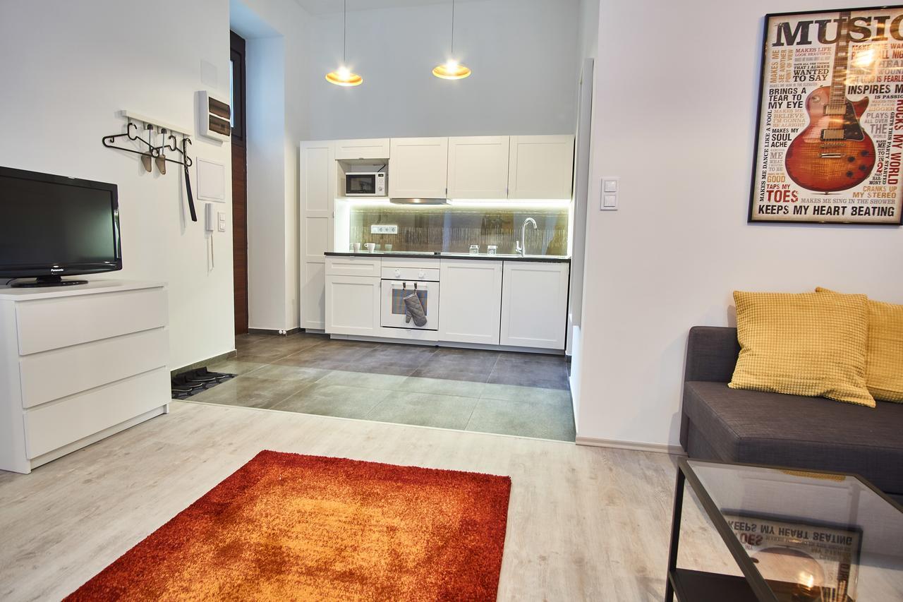 Design Apartment In The City Center With Ac 부다페스트 외부 사진
