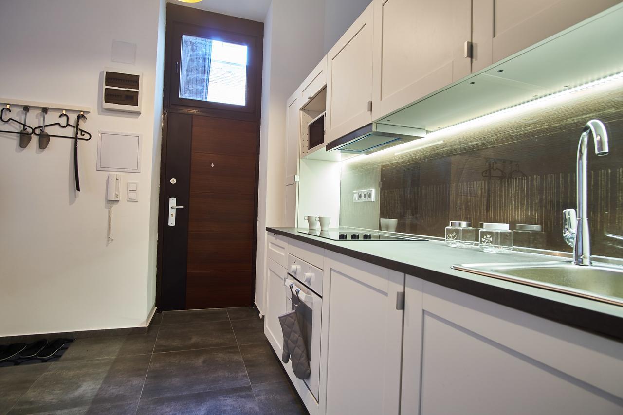 Design Apartment In The City Center With Ac 부다페스트 외부 사진